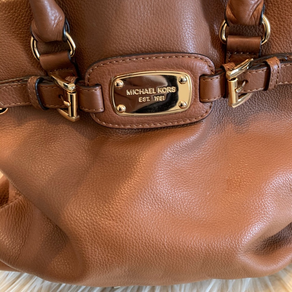 Michael Kors leather purse Hamilton authentic!!